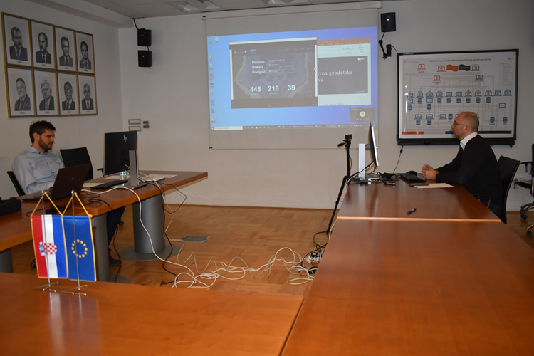 Slika Službenici Sektora za IPP snimljeni prilikom predavanja koje su držali na online radionici.