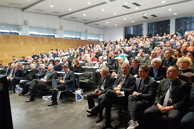 Slika /slike/Vijesti/CROPOS/CROPOS1.jpg