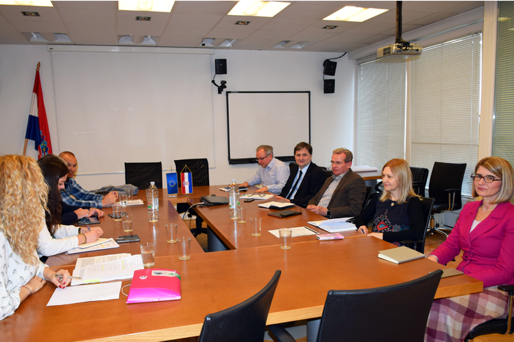 Slika /slike/Vijesti/HHI/HHI1.jpg