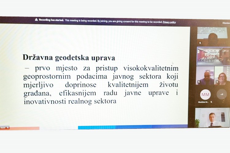 Slika Slide s predavanja Damira Šanteka.