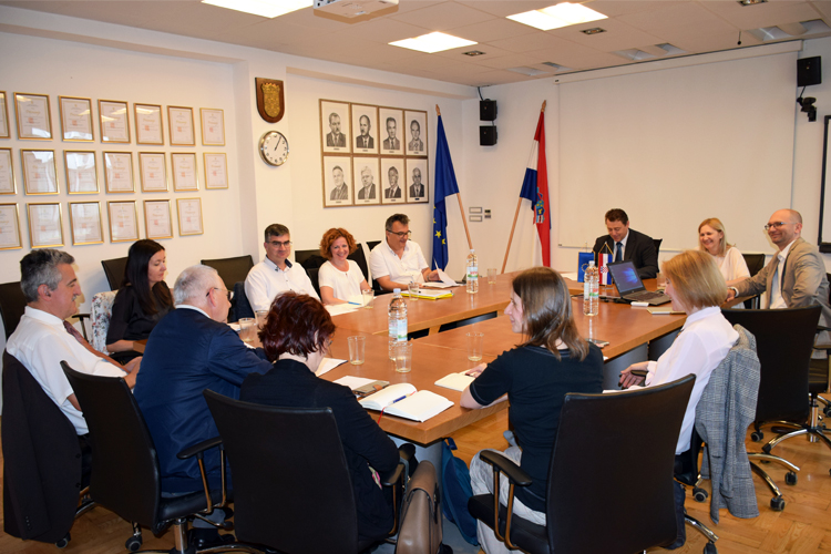 Slika /slike/Vijesti/RGI/RGI_povjerenstvo1.jpg